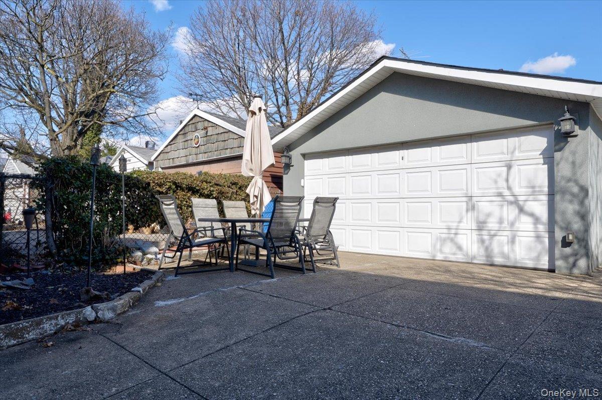 7535 60th Place Property Photo 24