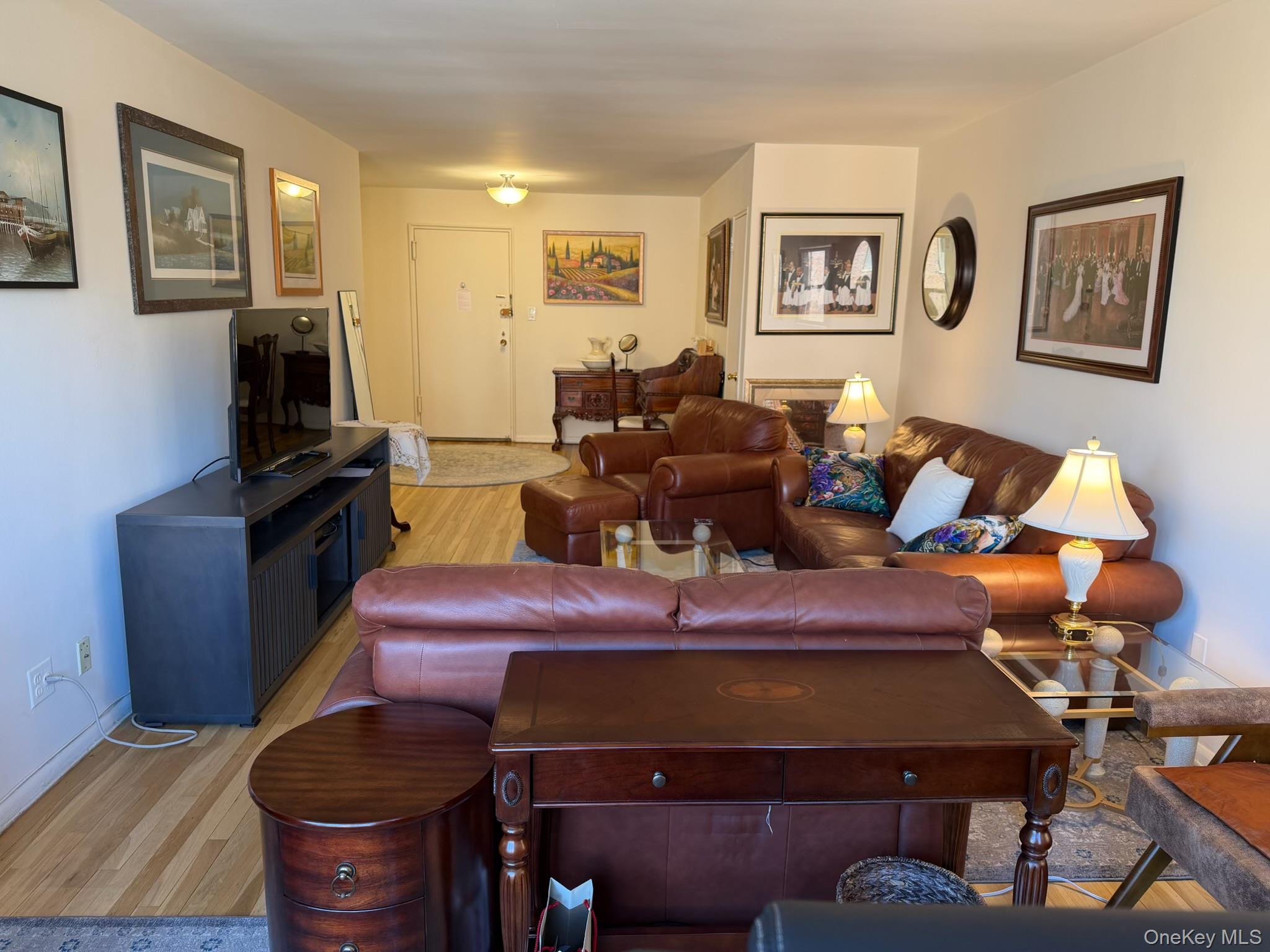 209-39 23 Ave 4k Property Photo 6