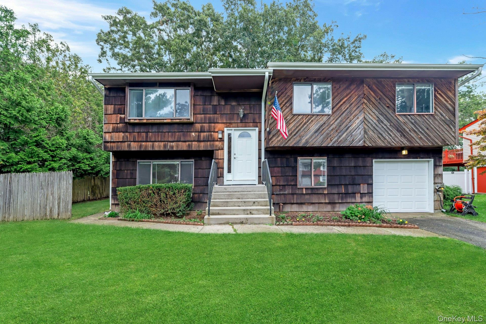39 Woodbrook Drive Property Photo 1