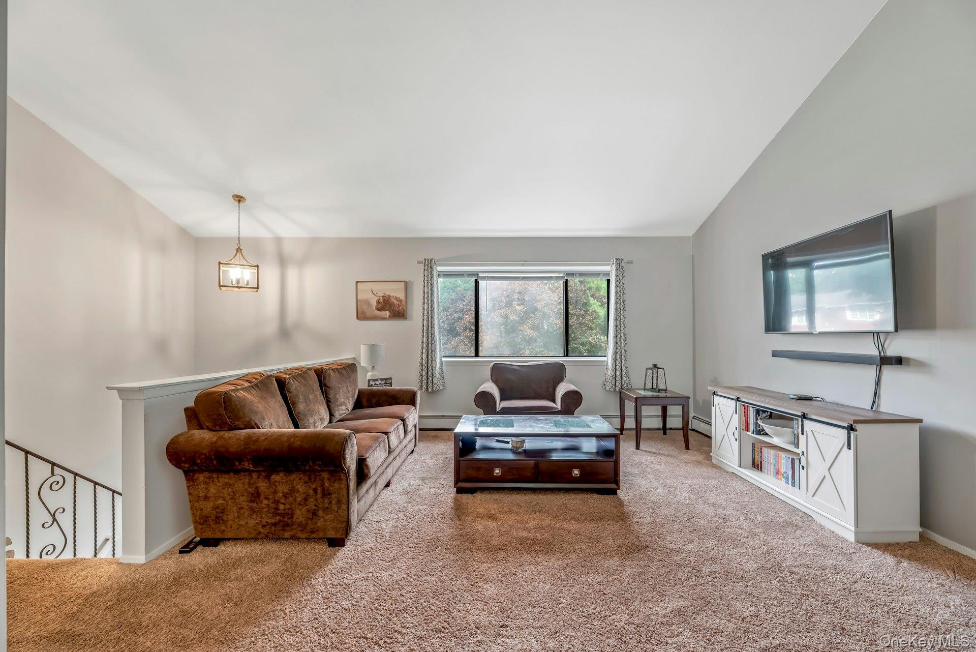 39 Woodbrook Drive Property Photo 3
