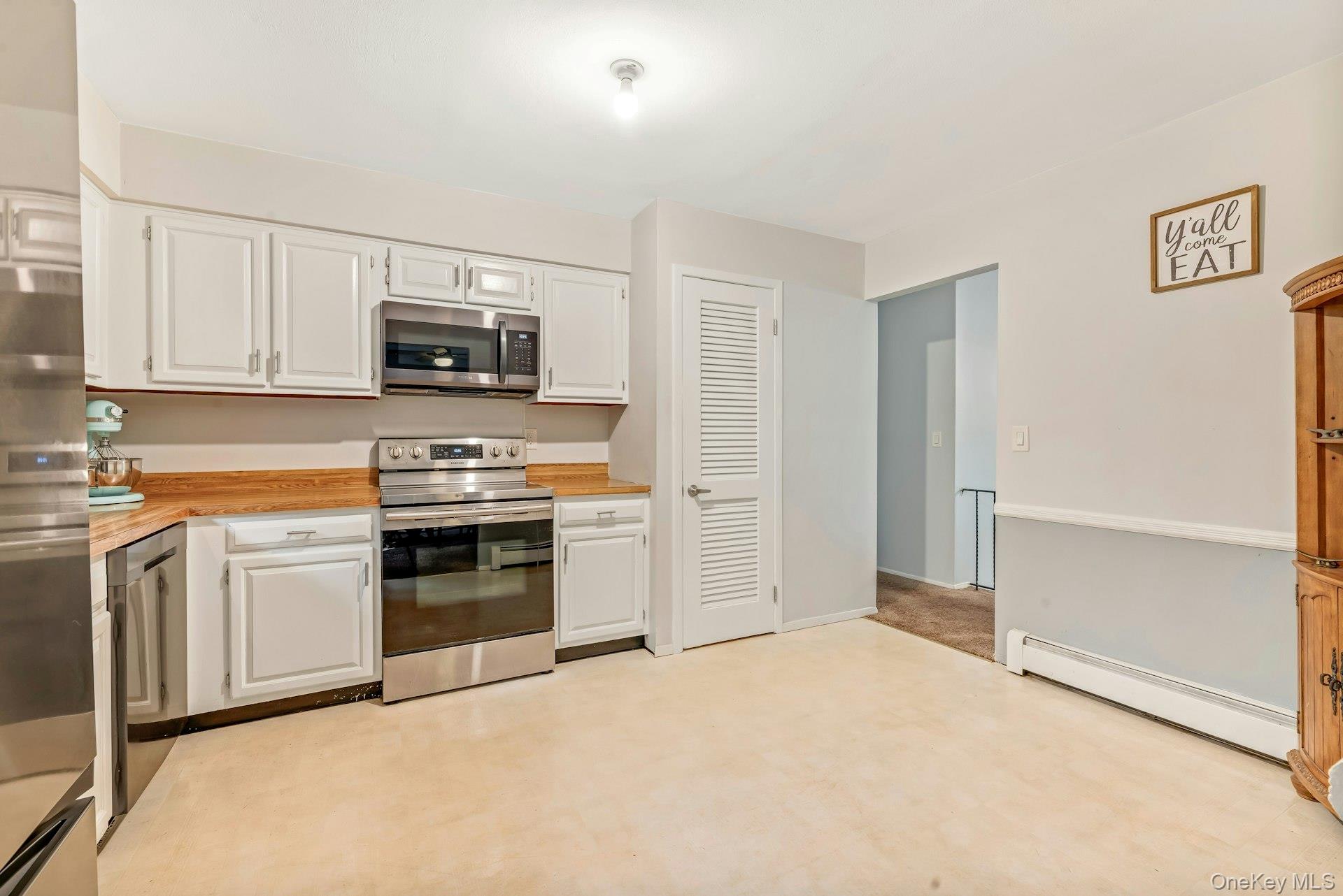 39 Woodbrook Drive Property Photo 8
