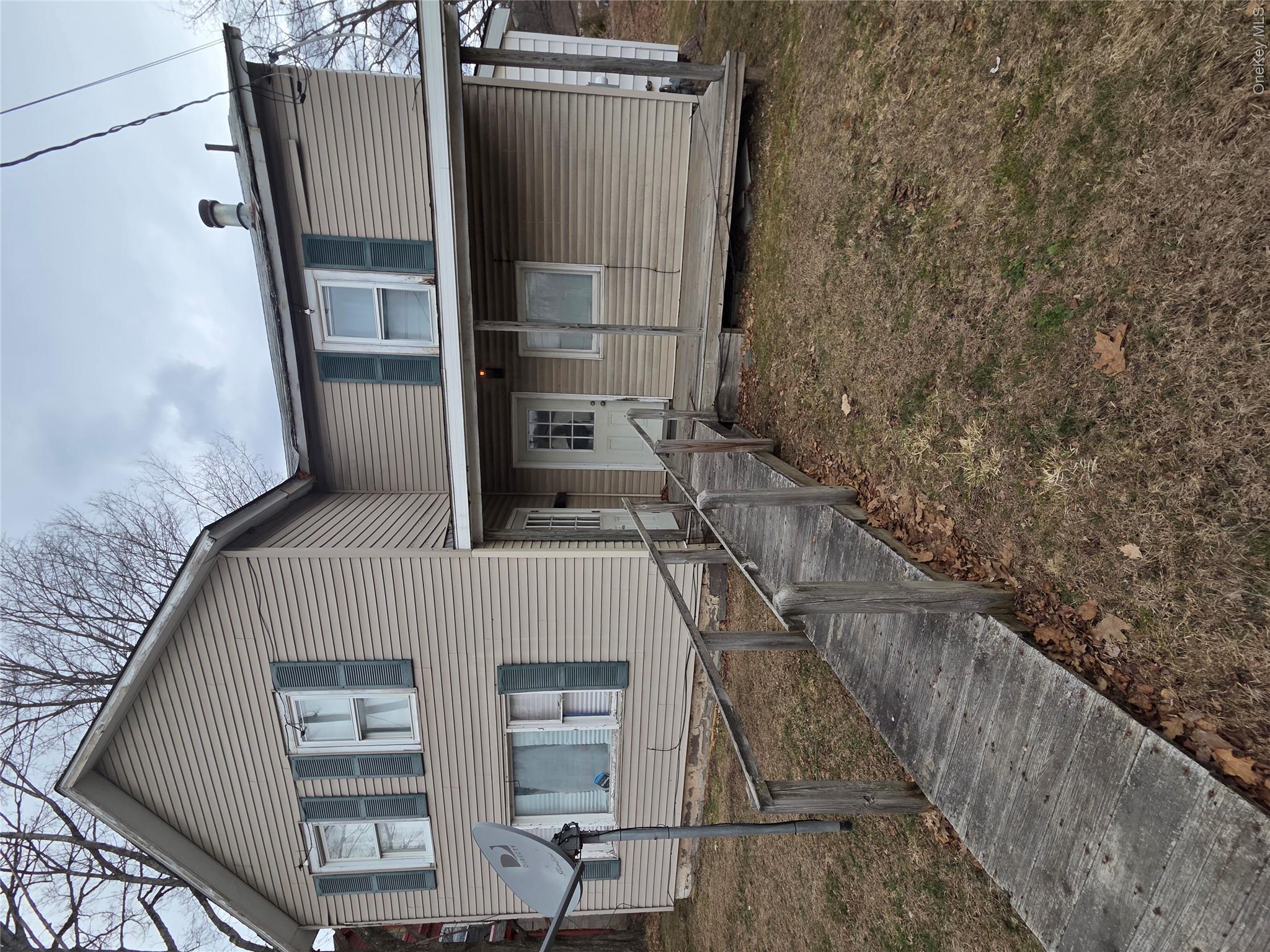 640 W Main Street Property Photo 2