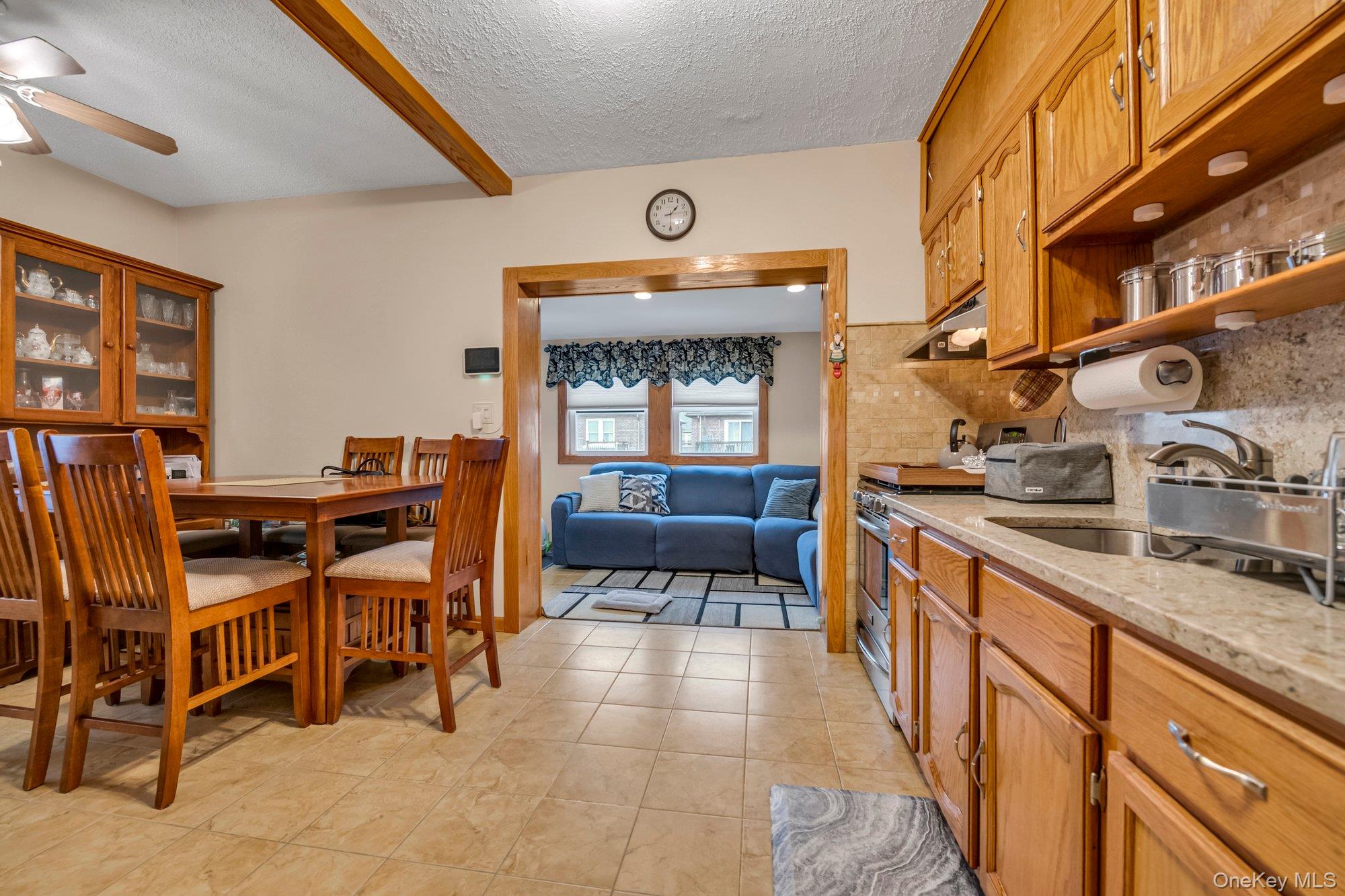 1730 Colden Avenue Property Photo 4