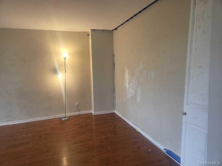 5700 Arlington Avenue 2d Property Photo 3