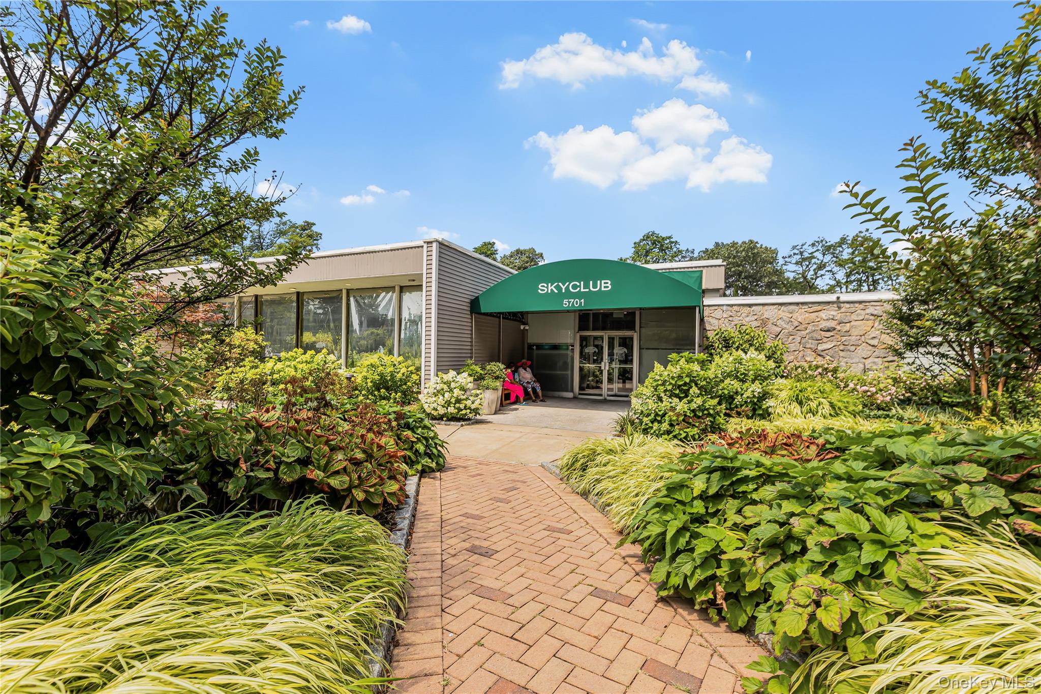 5700 Arlington Avenue 2d Property Photo 21