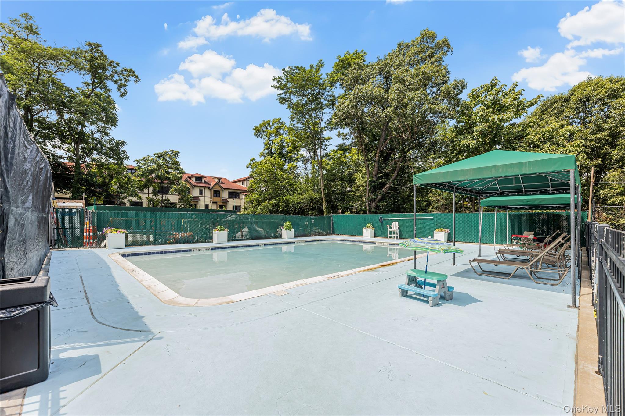 5700 Arlington Avenue 2d Property Photo 24