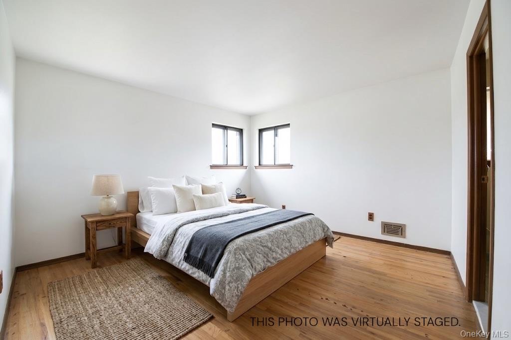 16207 86th Street Property Photo 4