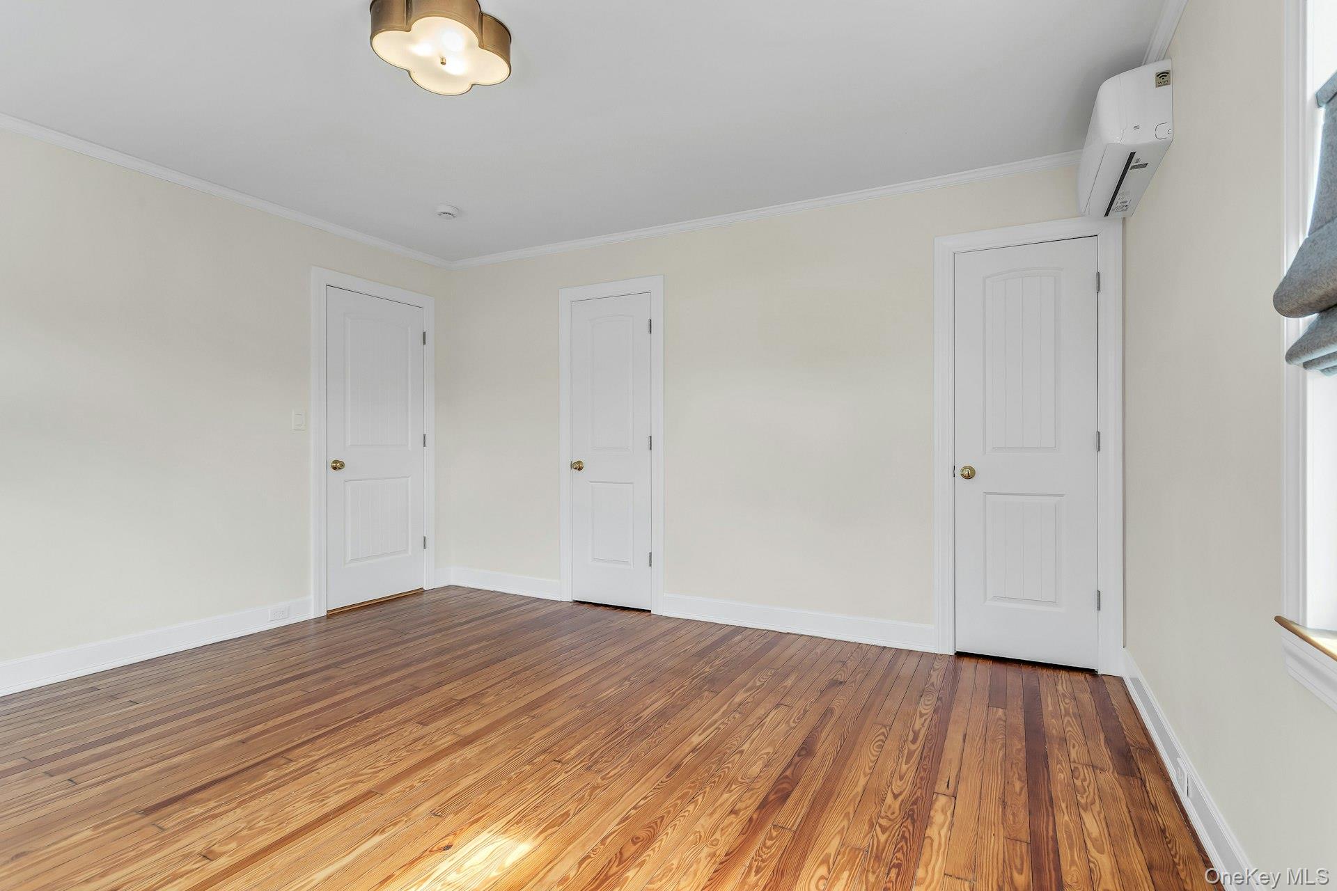 85 Violet Avenue Property Photo 22