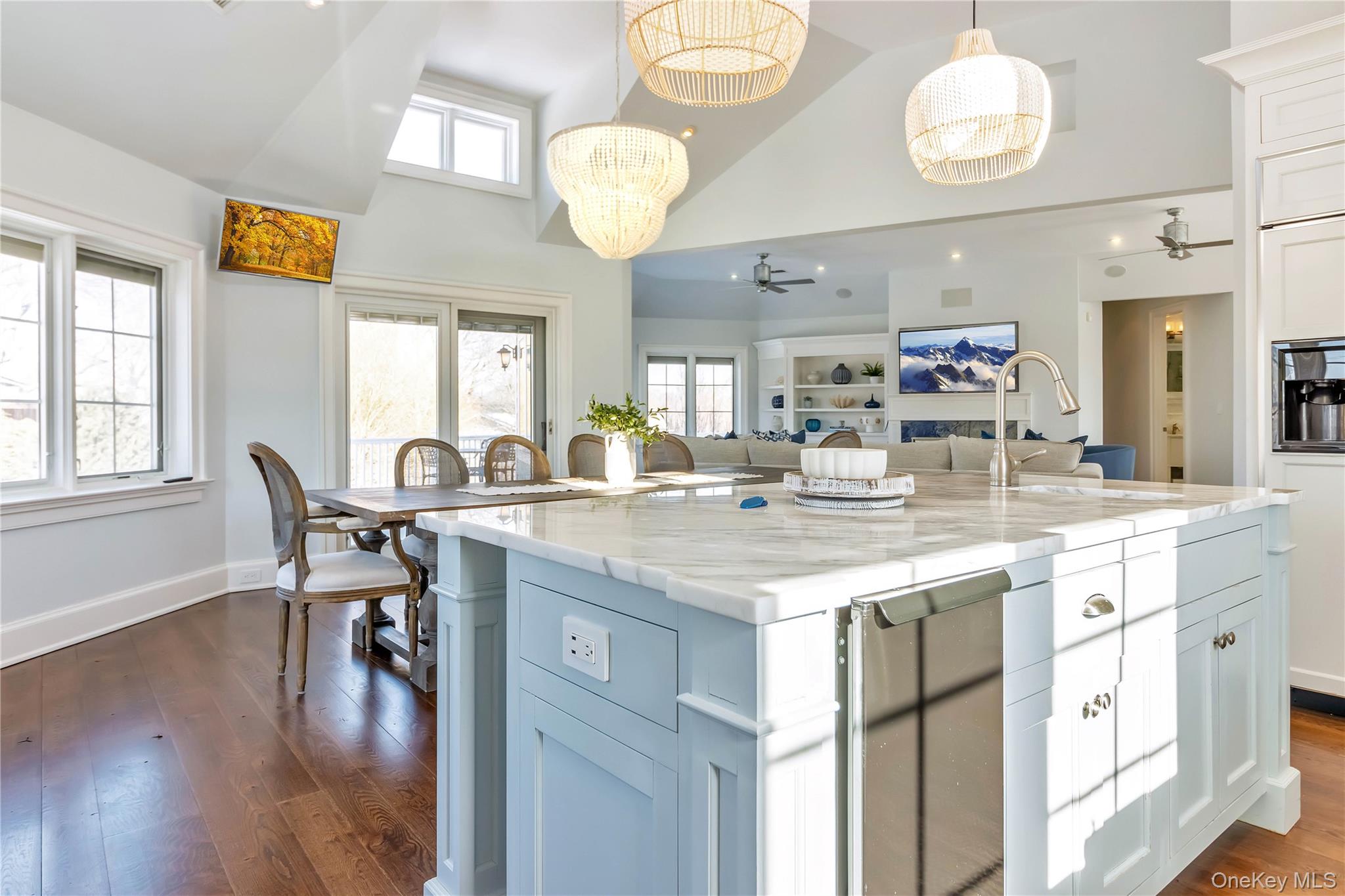 695 Sound Drive Property Photo 12