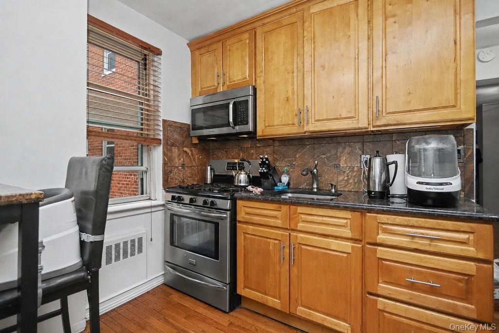 30 N Broadway 4f Property Photo 5