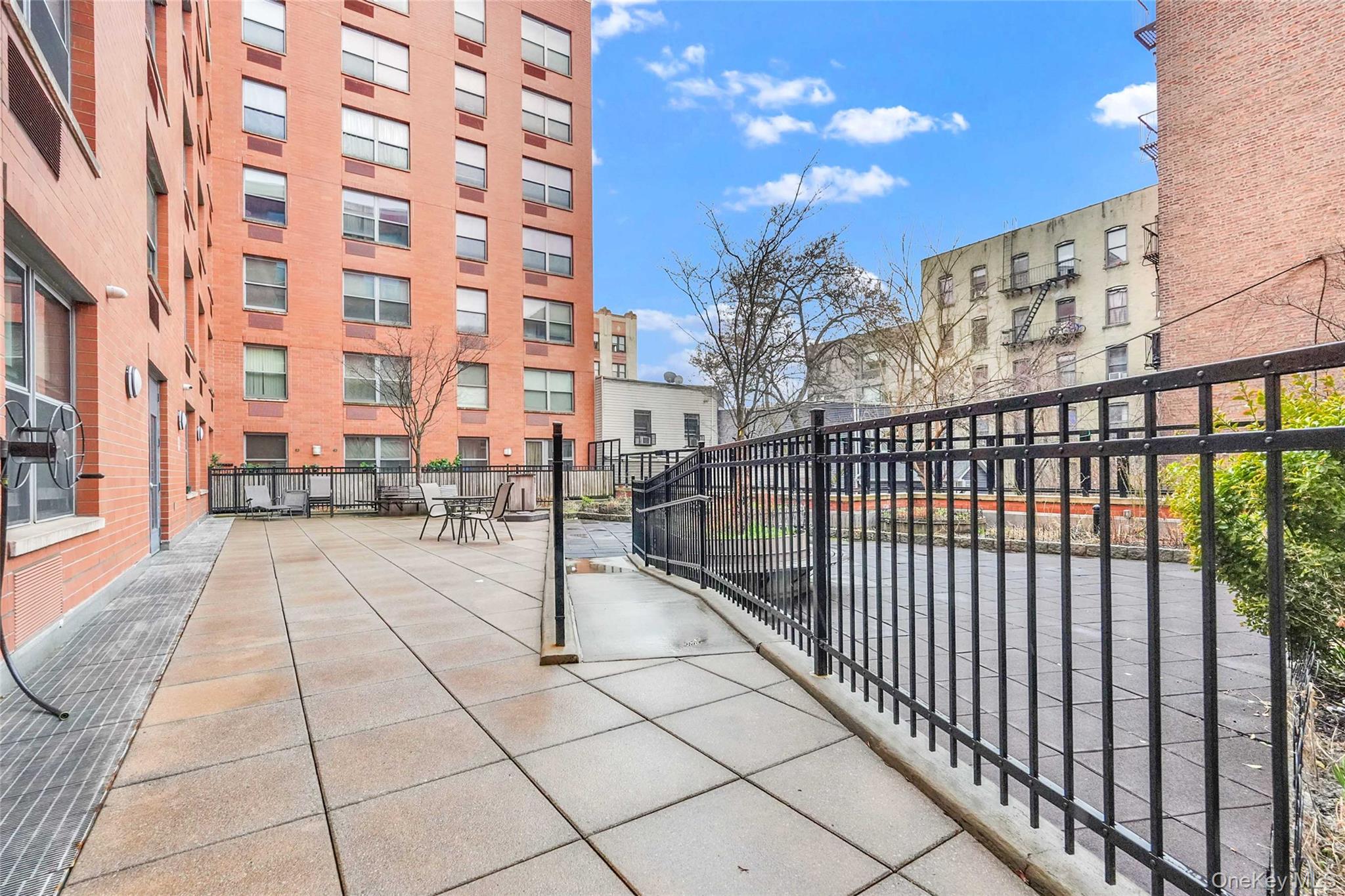 837 Washington Avenue 4b Property Photo 1