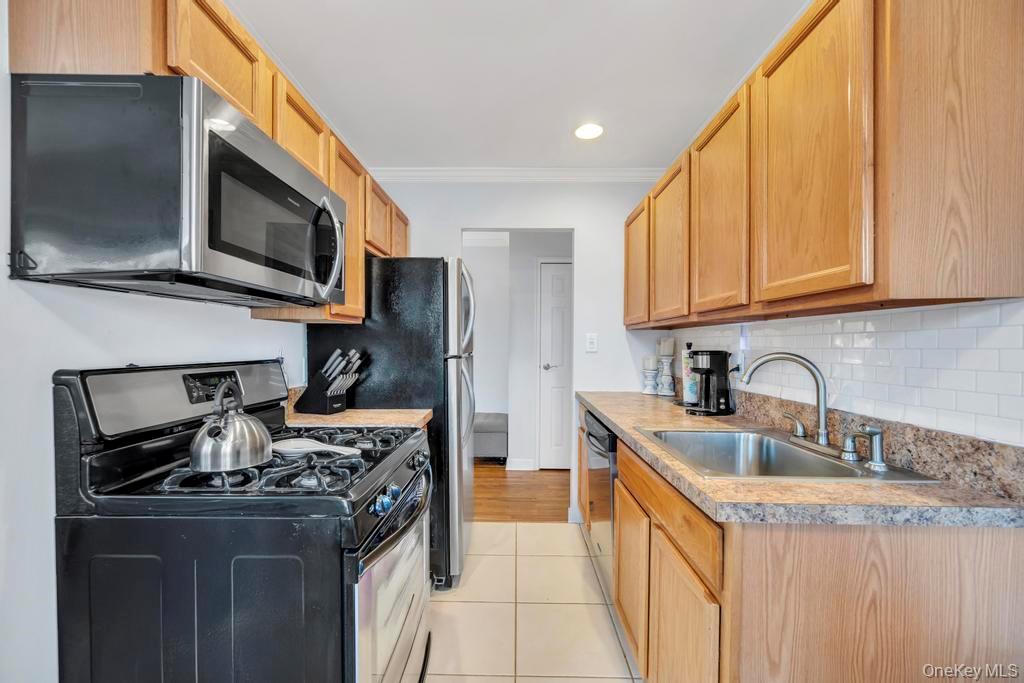 355 Route 111 42 Property Photo 6