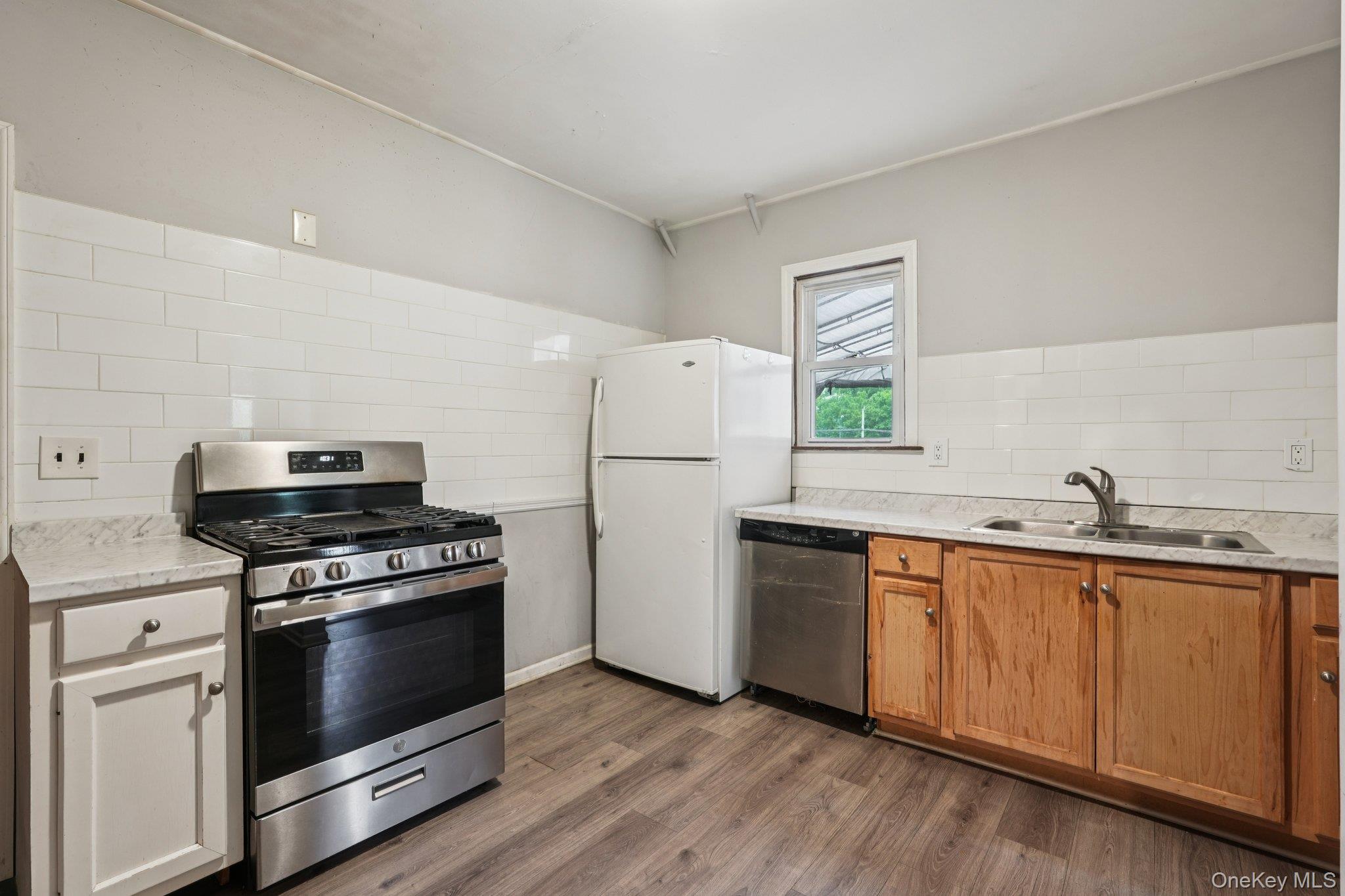334 Union Avenue Property Photo 7
