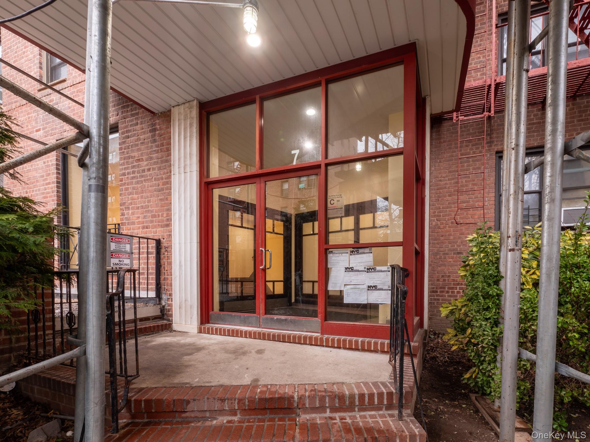 15010 71st Avenue 3f Property Photo 2