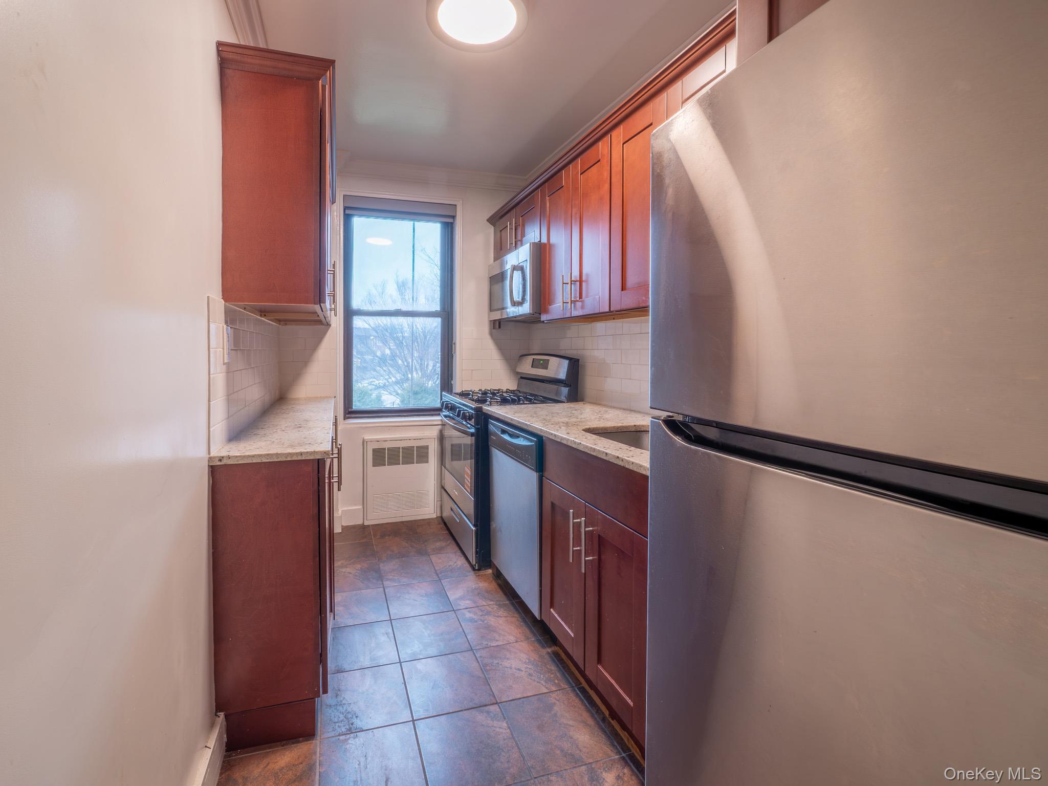 15010 71st Avenue 3f Property Photo 10
