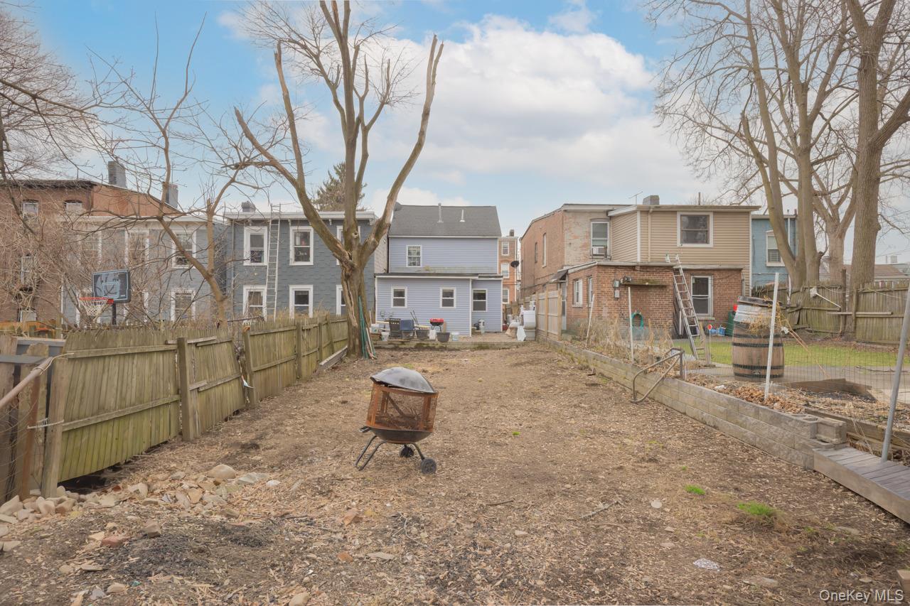 280 1st Street Property Photo 20