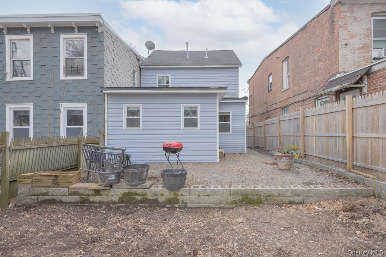 280 1st Street Property Photo 21