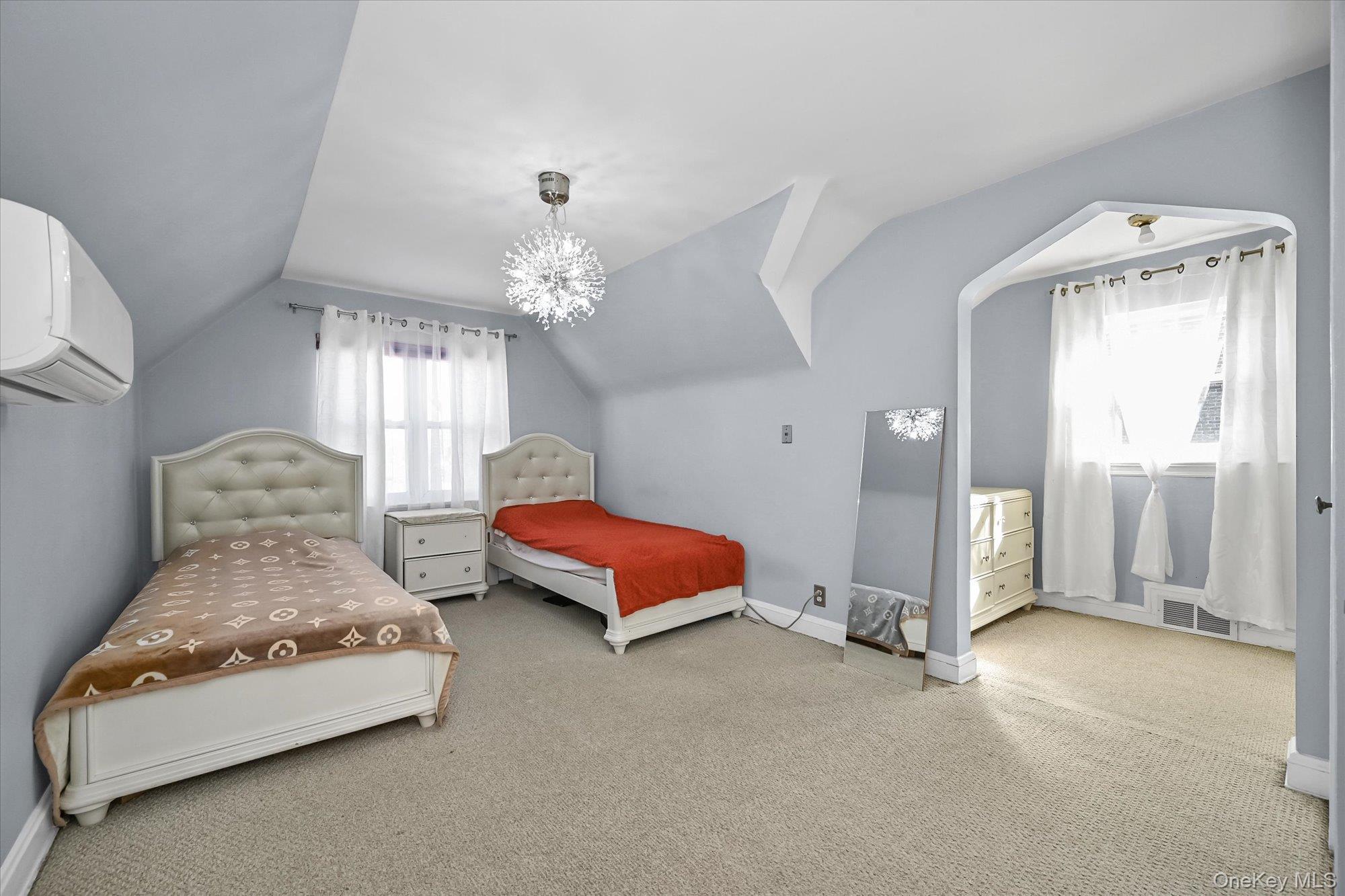 18432 Cambridge Road Property Photo 15