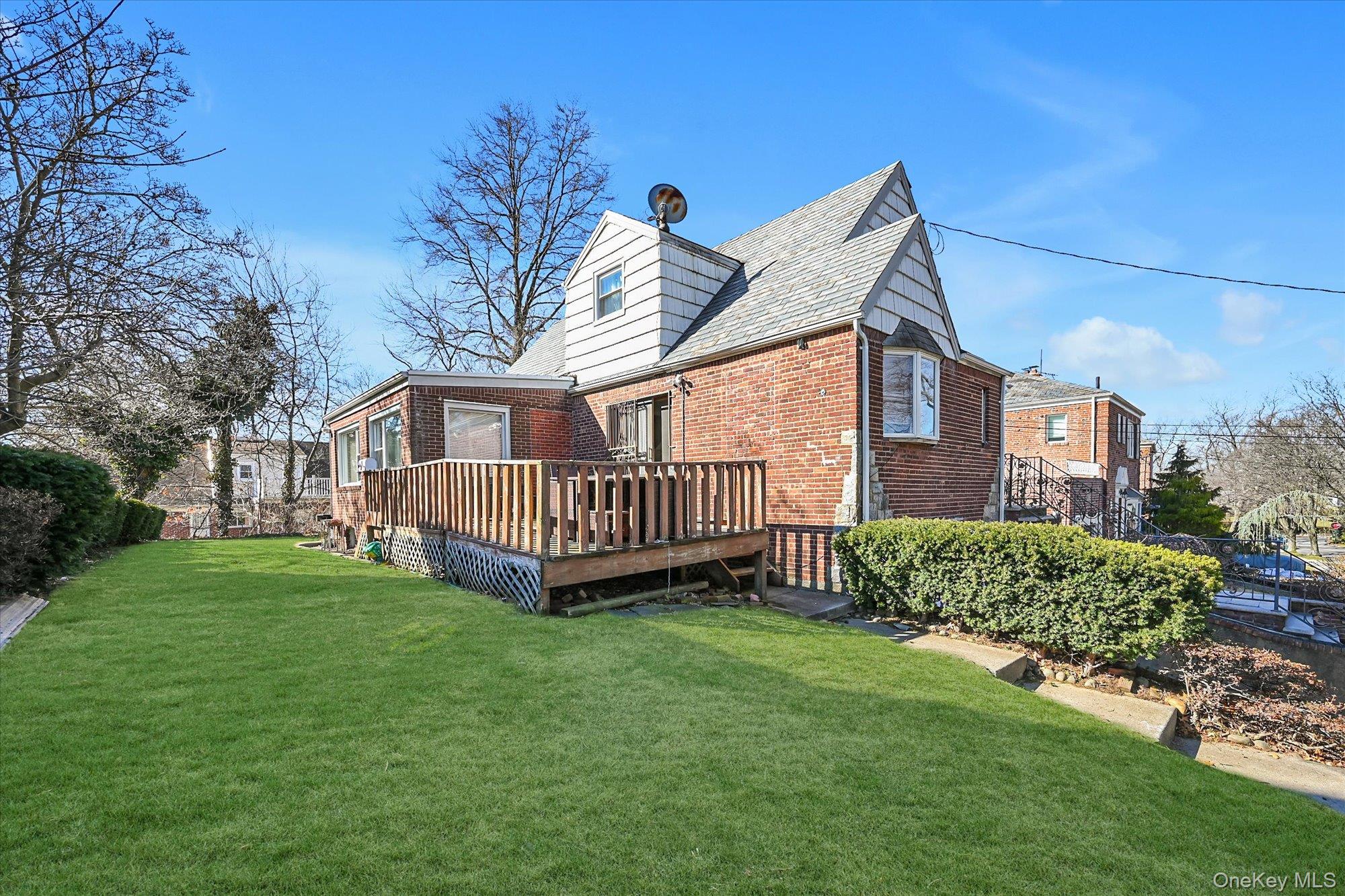18432 Cambridge Road Property Photo 21