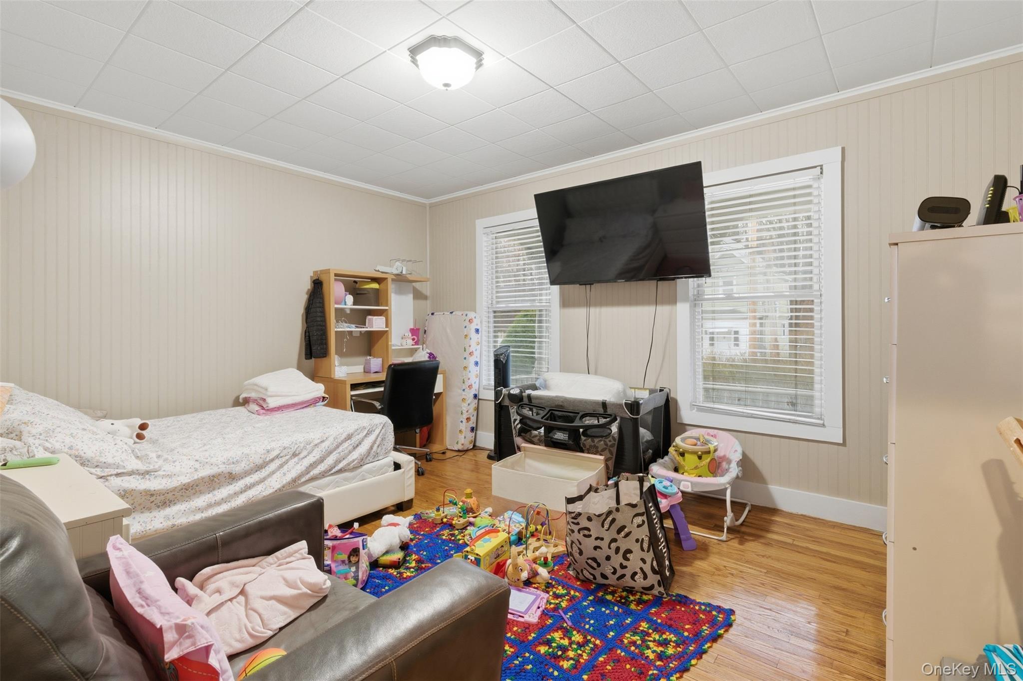 127 E Chester Street Property Photo 10