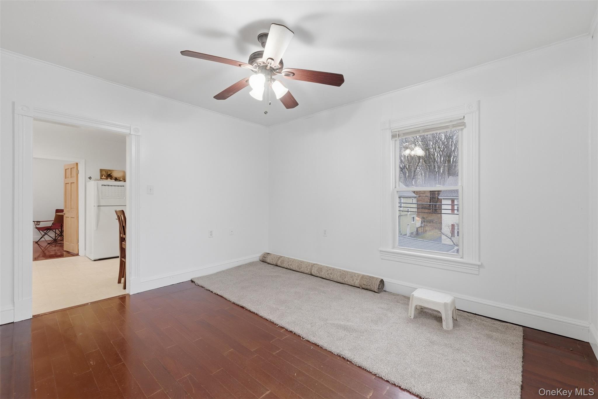 127 E Chester Street Property Photo 21