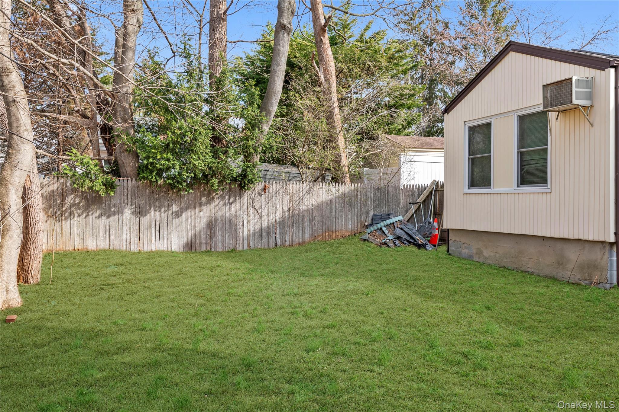 16 Fairfield Avenue Property Photo 15