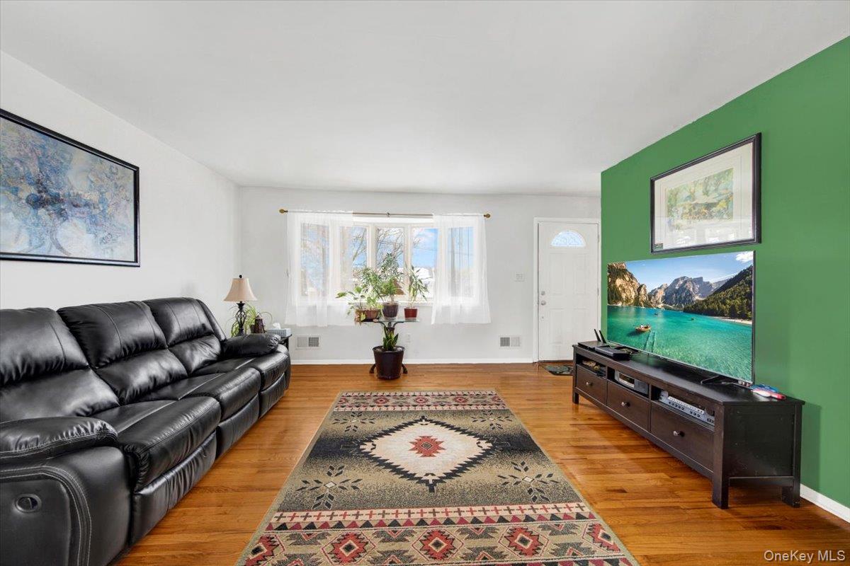 32 Highland Avenue Property Photo 5