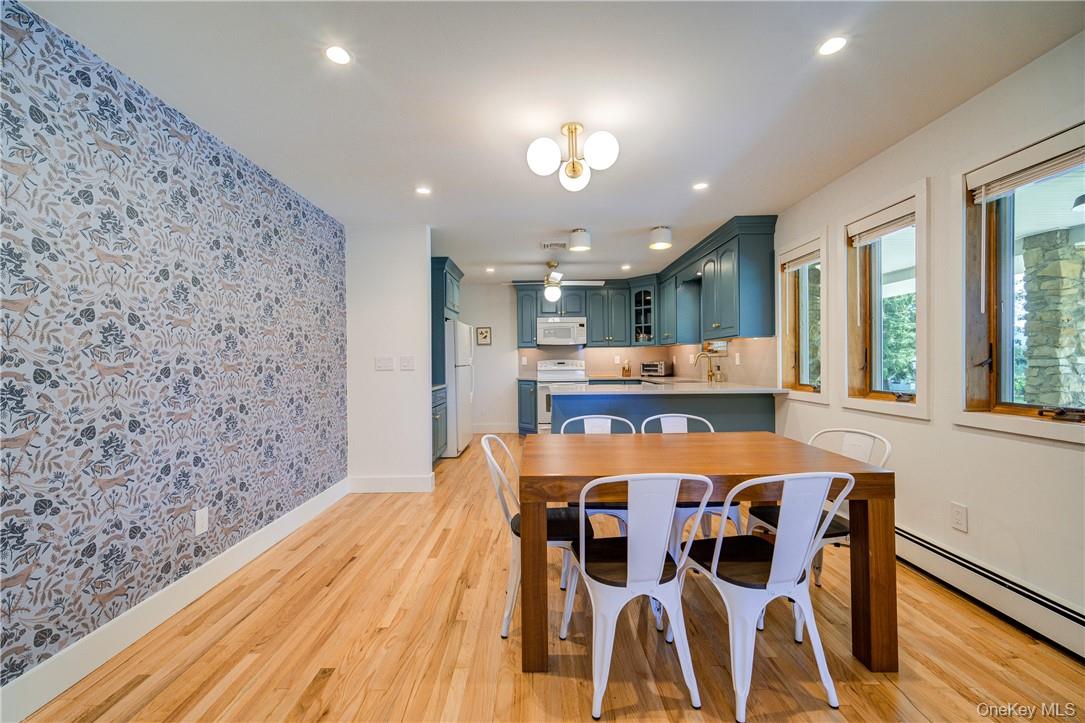 90 Onderdonk Road Property Photo 11