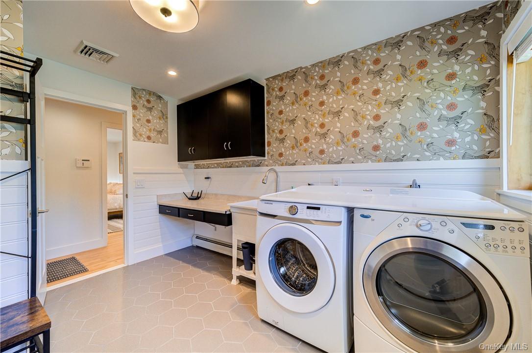 90 Onderdonk Road Property Photo 17