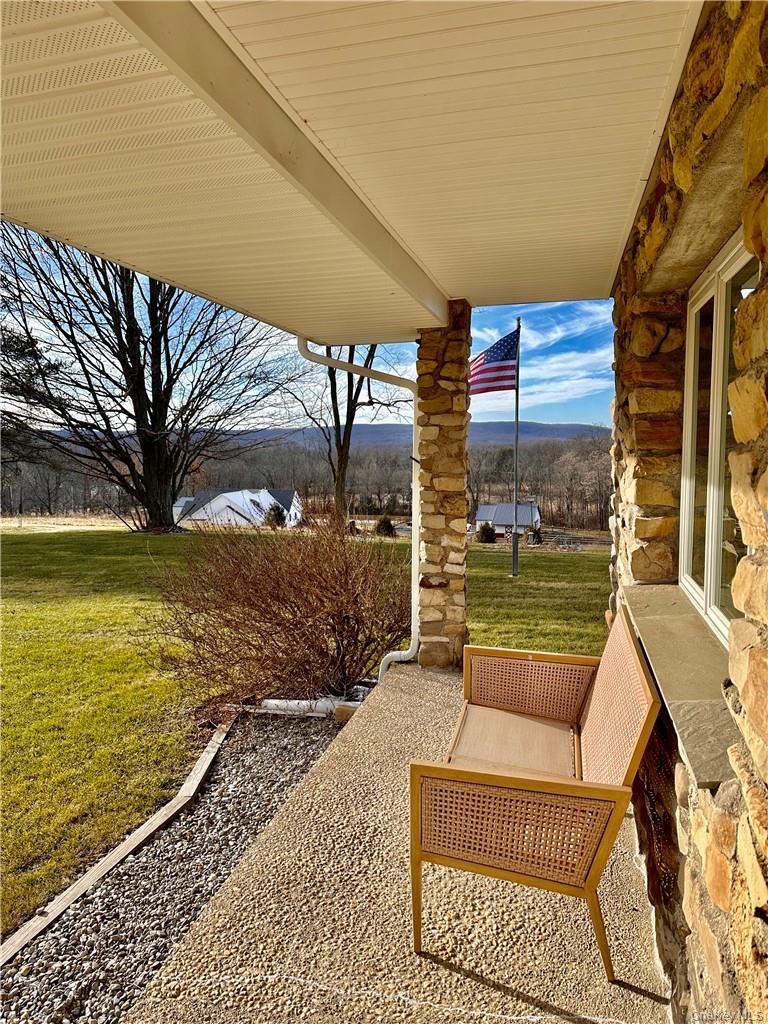 90 Onderdonk Road Property Photo 30