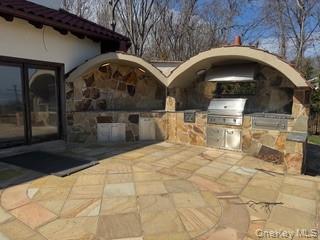 1 Sea Crest Drive Property Photo 11