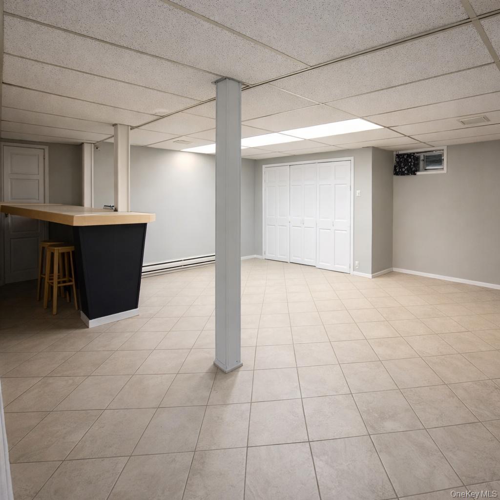 7321 182nd Street Property Photo 9