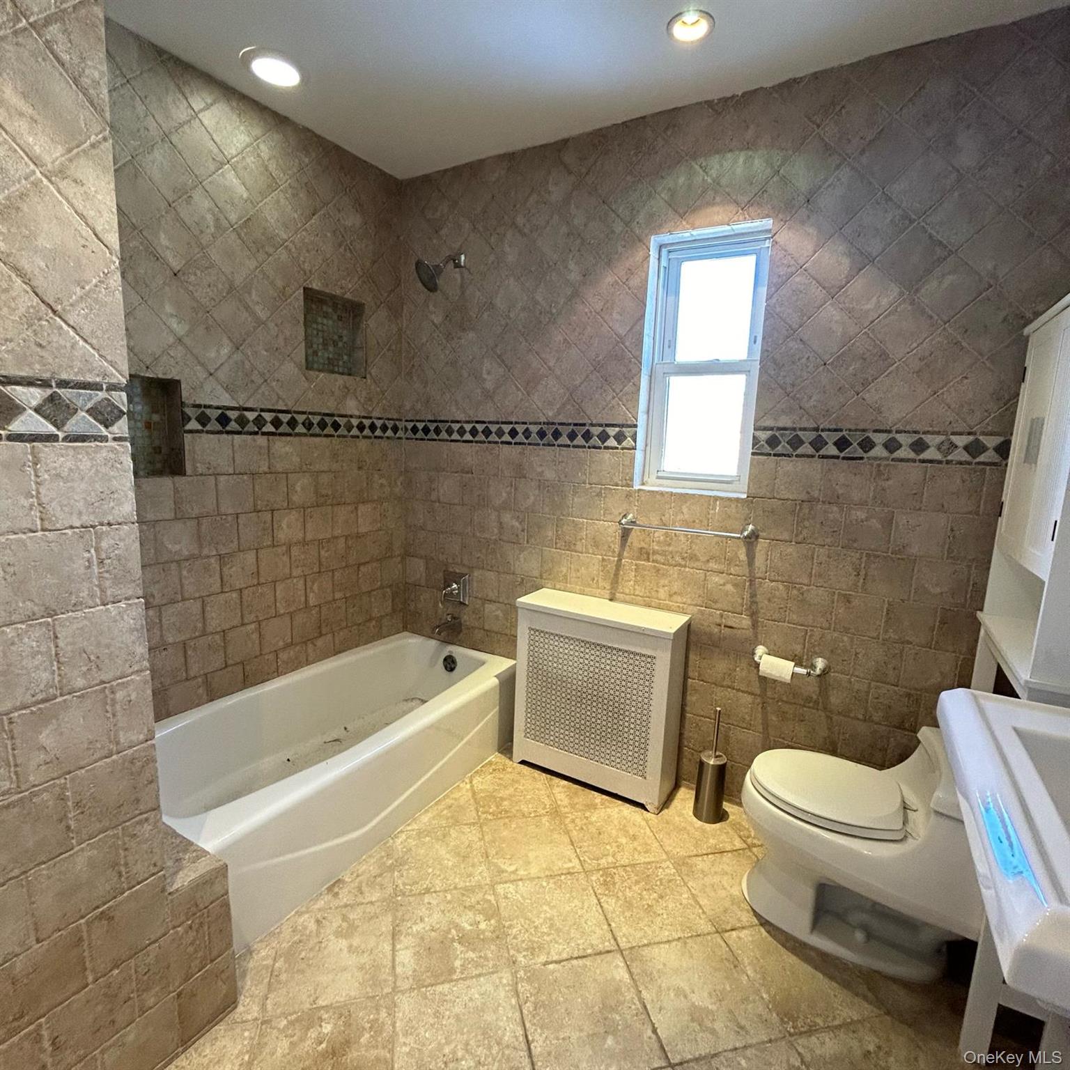 7321 182nd Street Property Photo 10