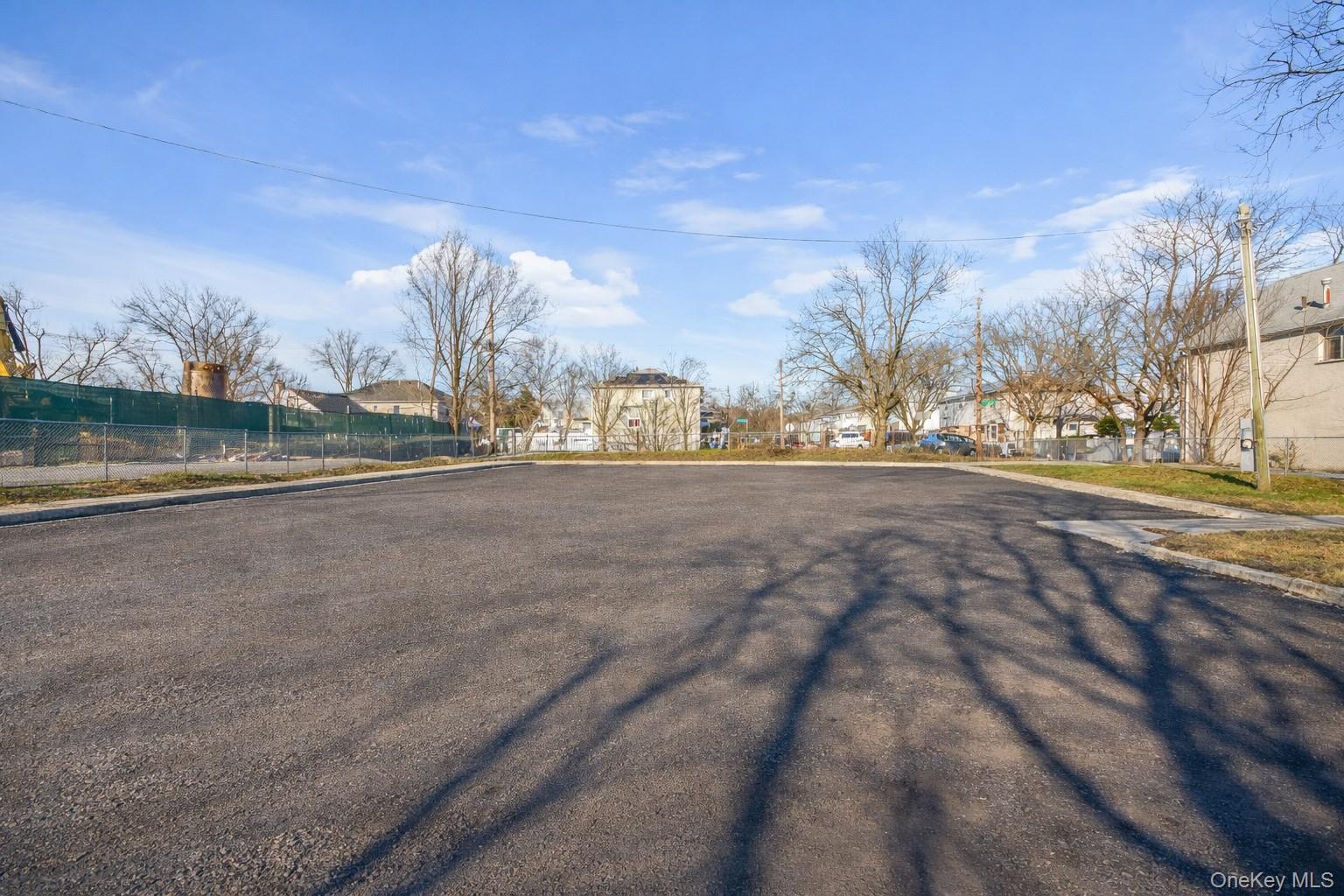327a Mersereau Avenue Property Photo 10