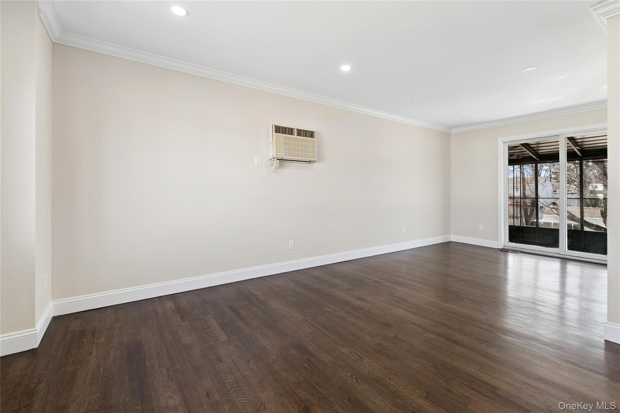 236 Vermont Avenue Property Photo 5