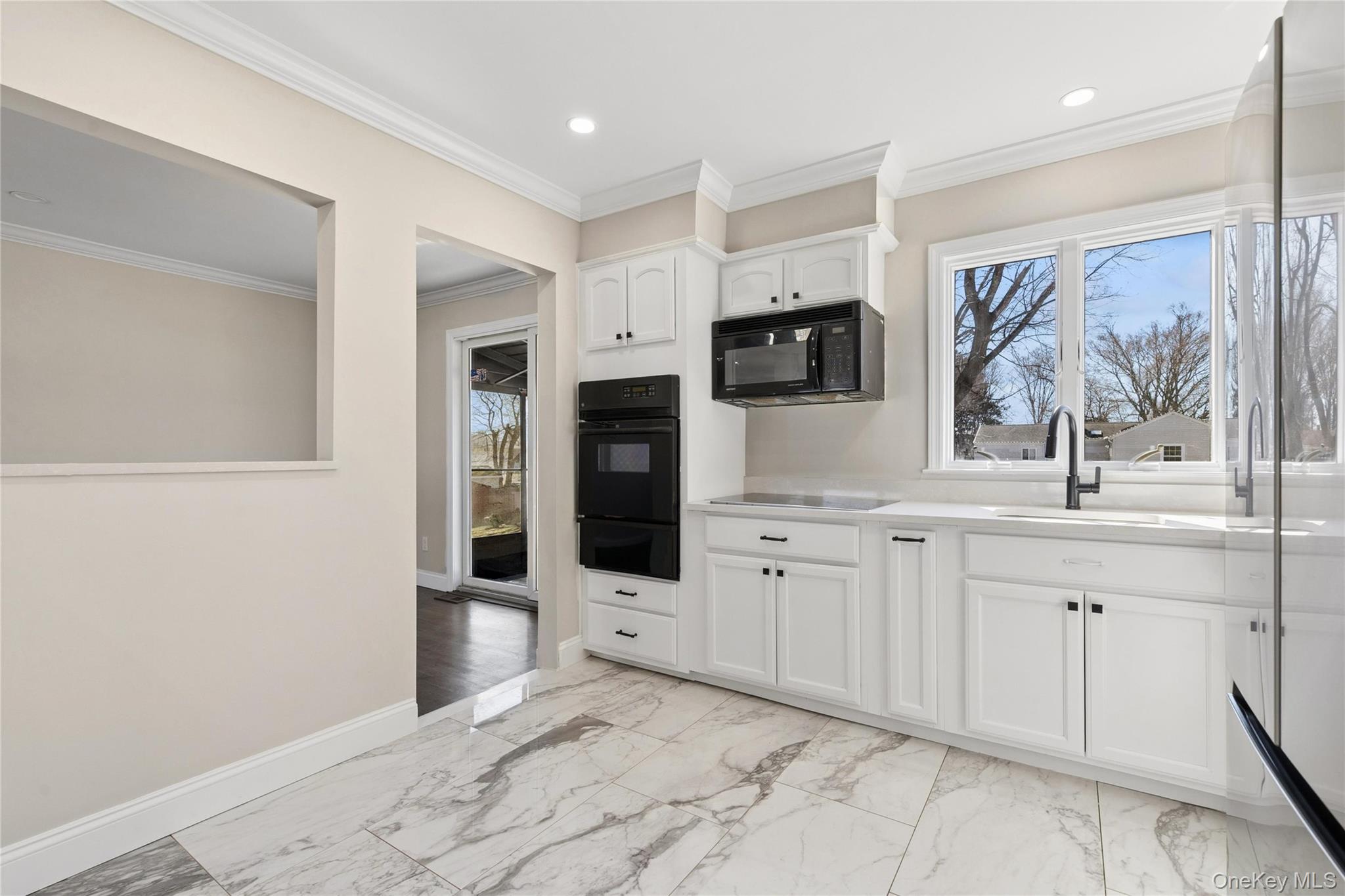 236 Vermont Avenue Property Photo 12