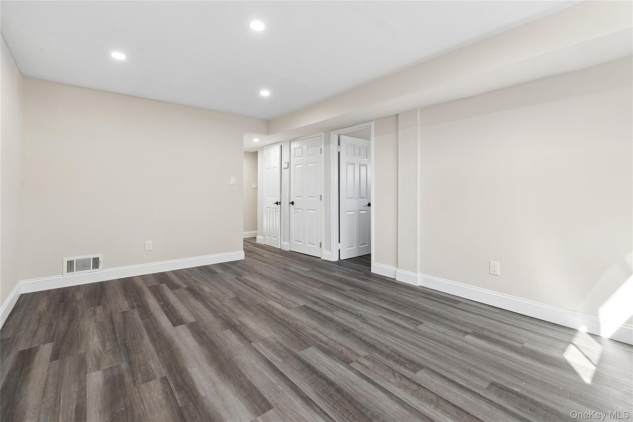 236 Vermont Avenue Property Photo 22