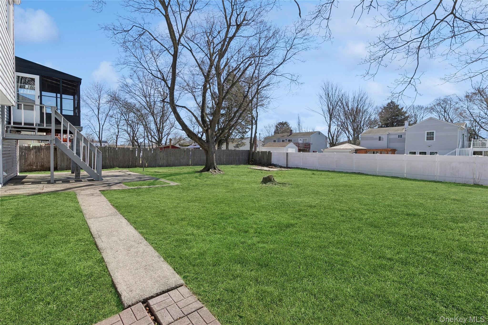 236 Vermont Avenue Property Photo 28