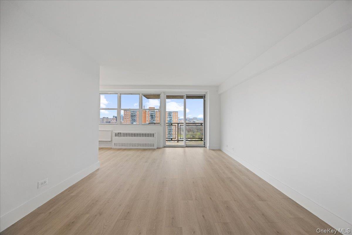 820 Boynton Avenue 16m Property Photo 10