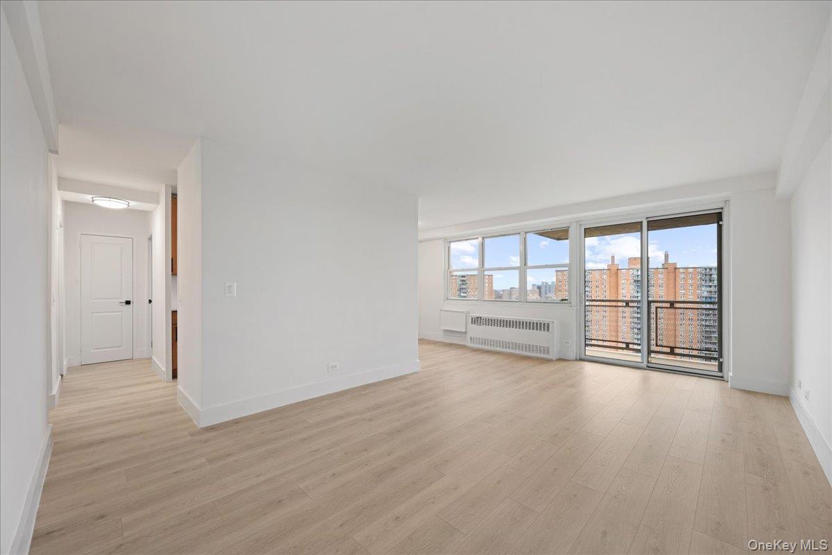 820 Boynton Avenue 16m Property Photo 11