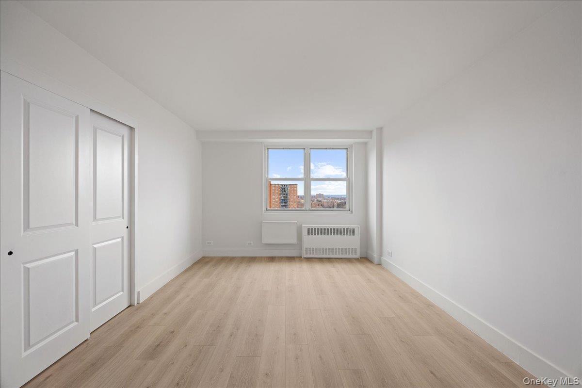 820 Boynton Avenue 16m Property Photo 17