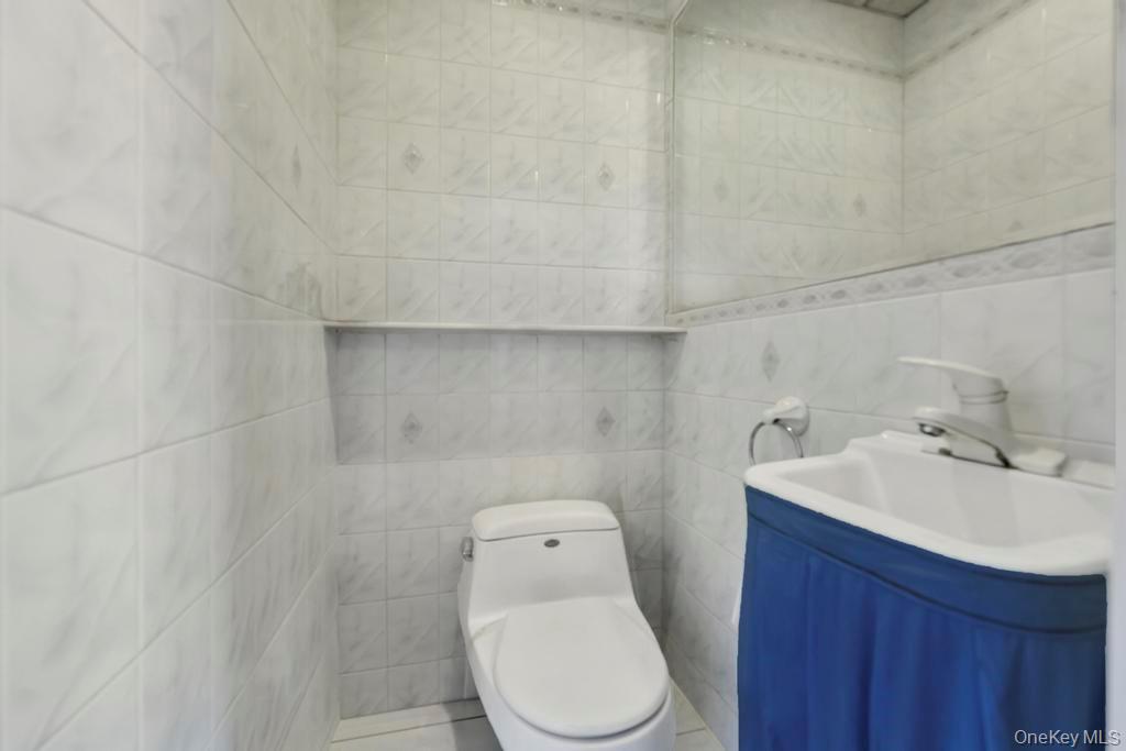 8420 Charlecote Ridge Property Photo 25