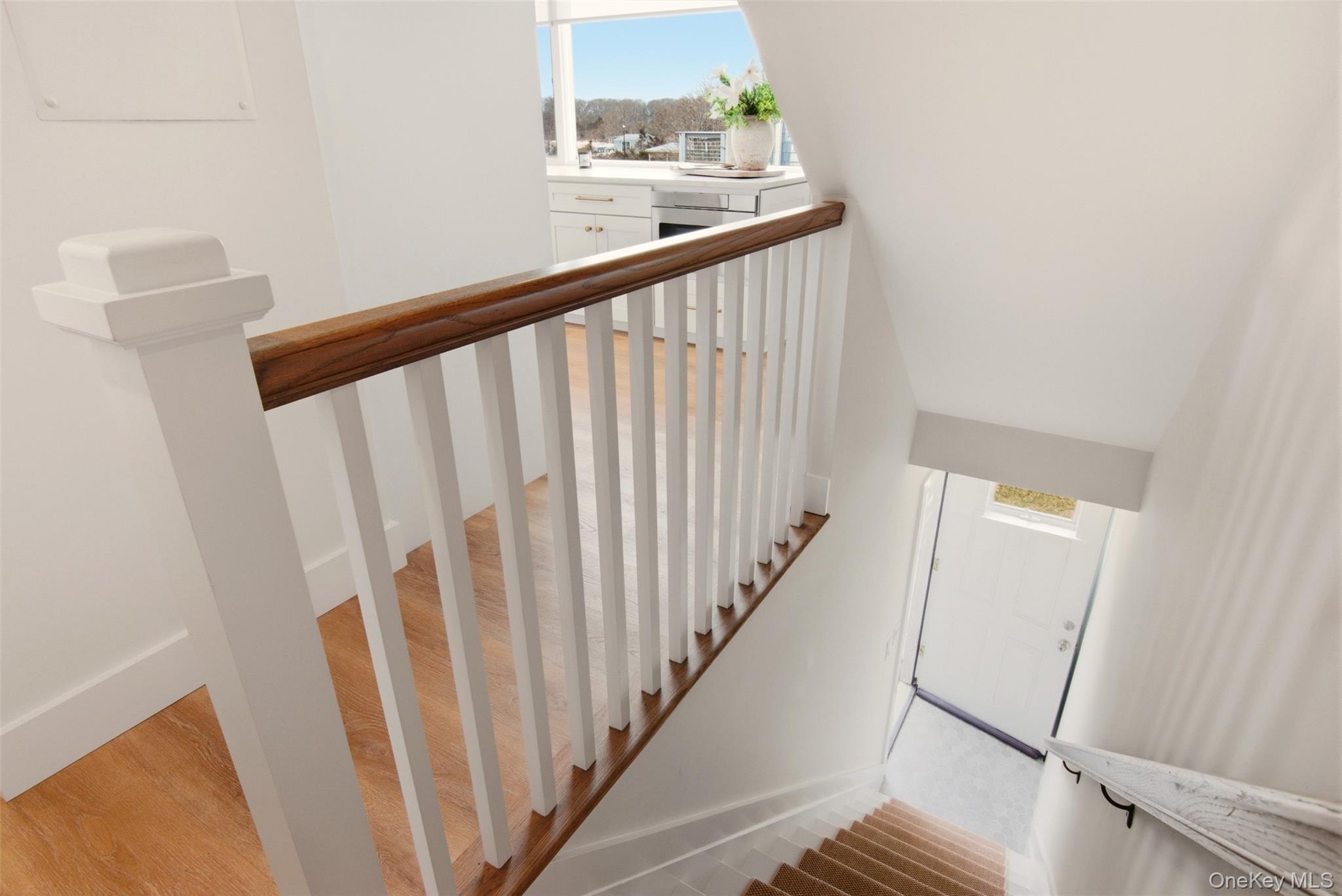 2460 Shipyard Lane 5g2 Property Photo 8