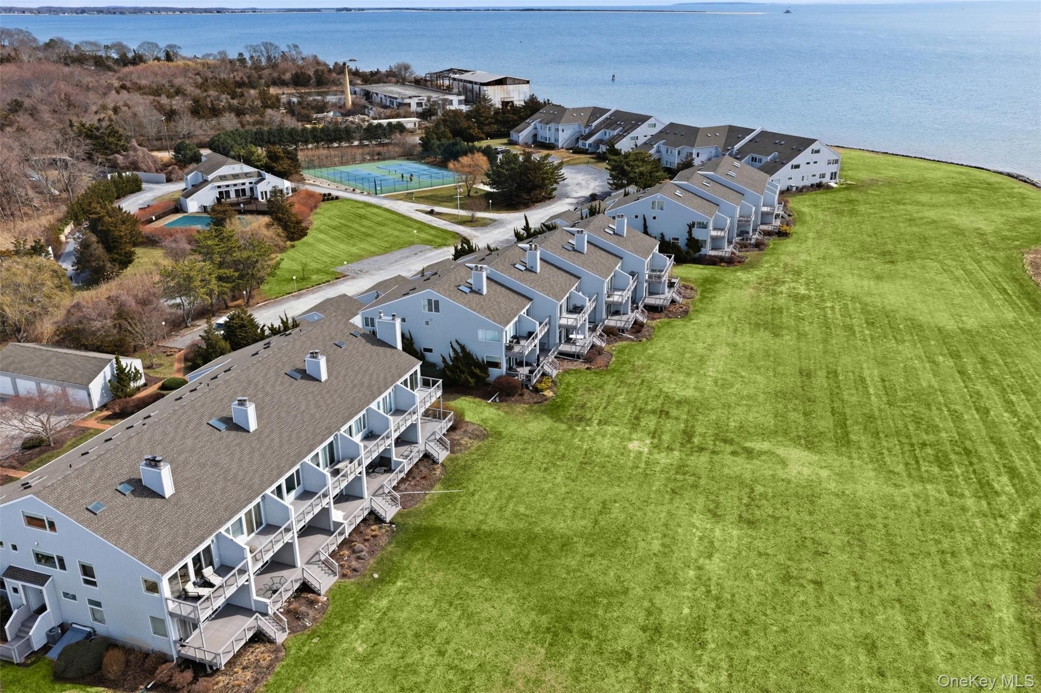 2460 Shipyard Lane 5g2 Property Photo 35