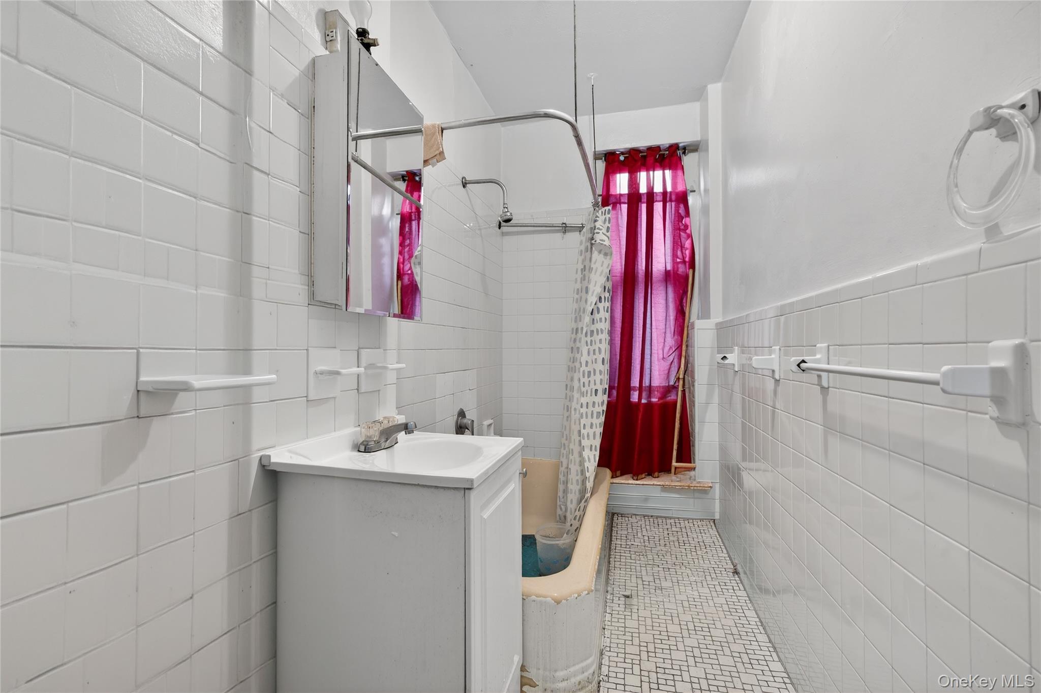 3220 Avenue H 3a Property Photo 8