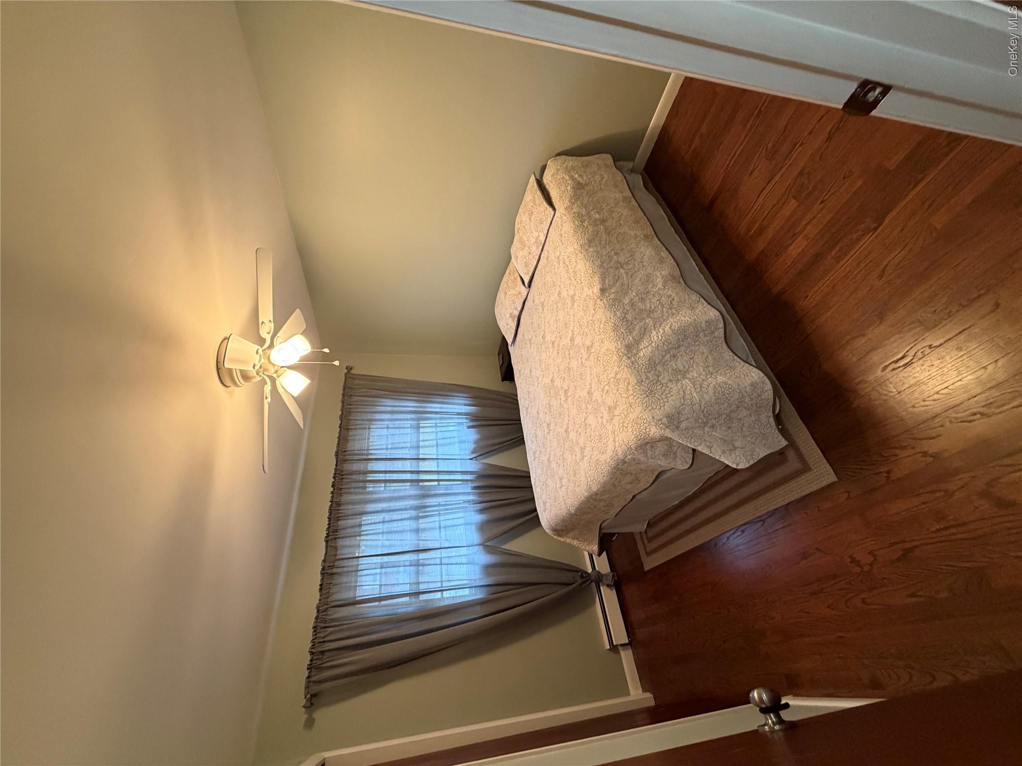 21 Crescent Place Property Photo 14