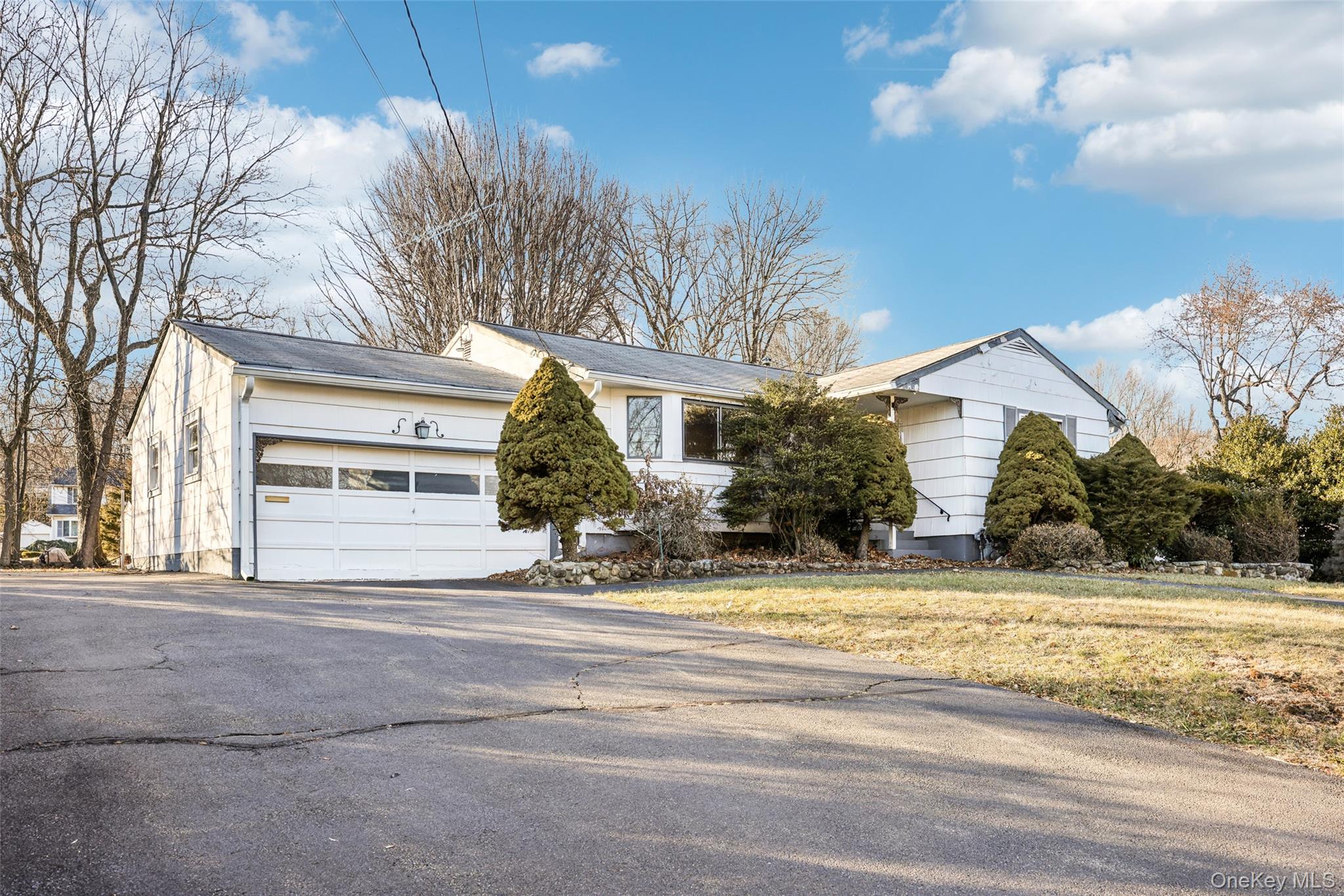 25 Freund Drive Property Photo 1