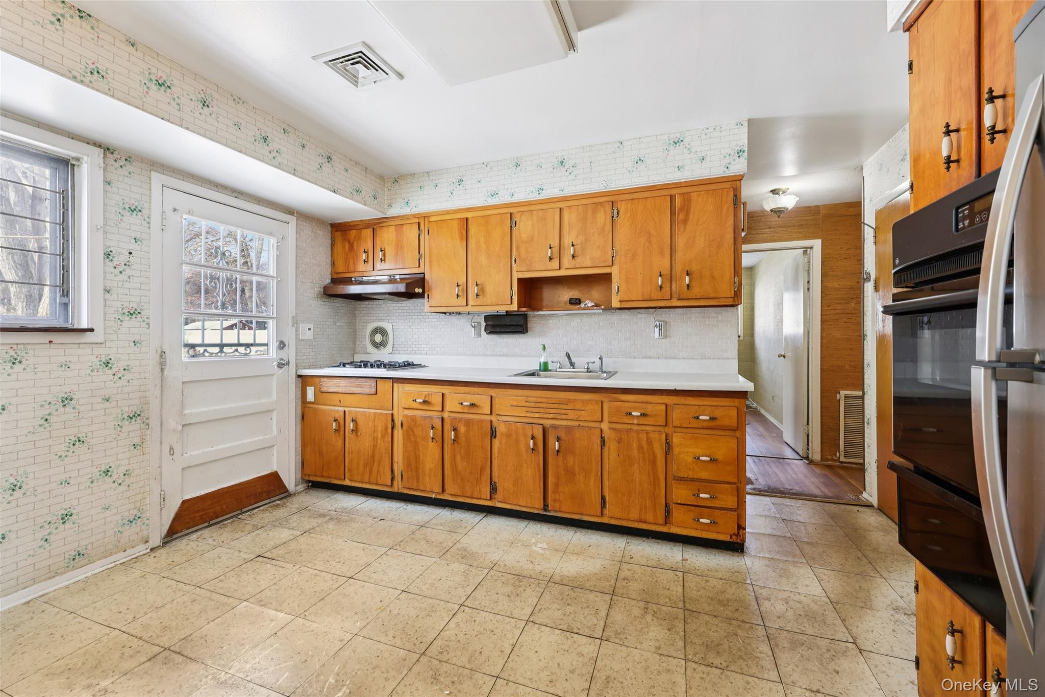 25 Freund Drive Property Photo 11