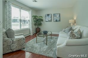 7 Valley Court Property Photo 10