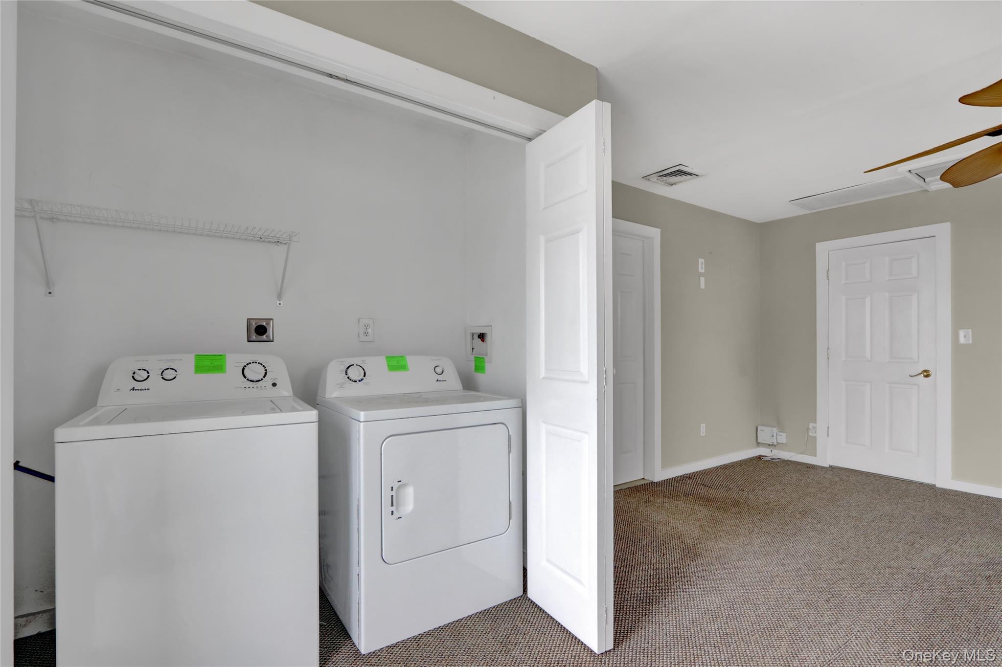 894 Bay 9th Street Property Photo 16